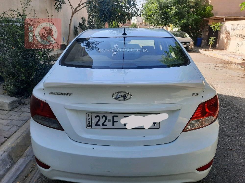 Hyundai Accent